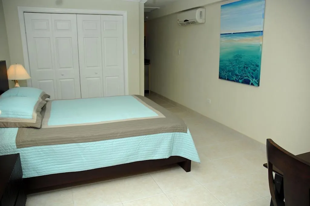 The Riviera, Grand Cayman Hotel George Town